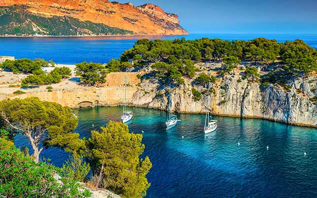 Provence les Calanques de Cassis en Catamaran - Catlante