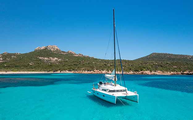 Corse Croisiere en Catamaran au Depart d Ajaccio - Catlante