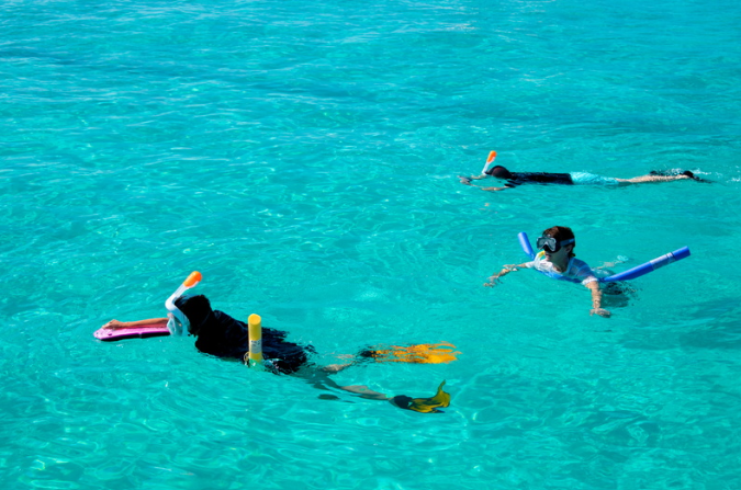 Snorkelling dans des récifs préservés - Catlante
