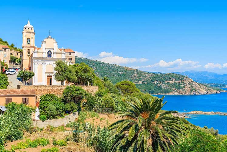 Cargèse : village corse entre églises face à la mer, plages et golfe de Sagone - Catlante