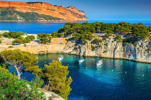 Provence, les Calanques de Cassis en Catamaran - Catlante